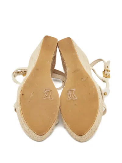 Pre-owned Louis Vuitton 105mm Medallion Espadrilles In Neutral