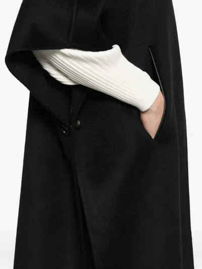 Max Mara Button-fastening Short-sleeved Cape