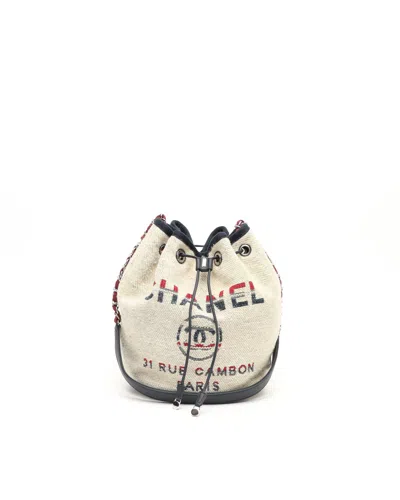 Pre-owned Chanel Deauville Bucket Bag