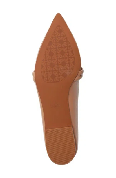 Linea Paolo Marais Pointed Toe Flat