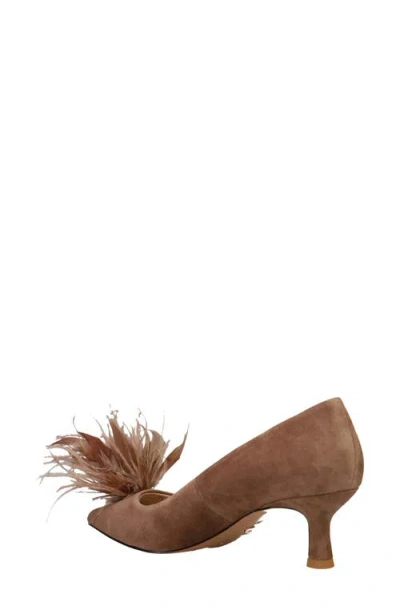 Pelle Moda Kealie Pointed Toe Pump