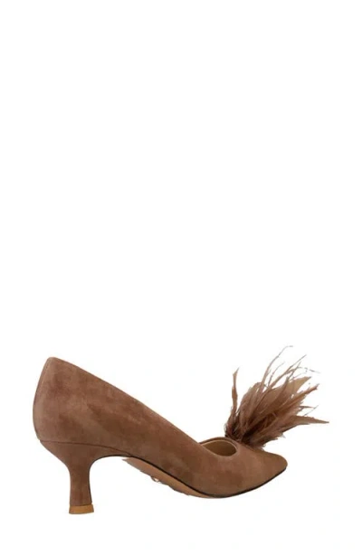 Pelle Moda Kealie Pointed Toe Pump