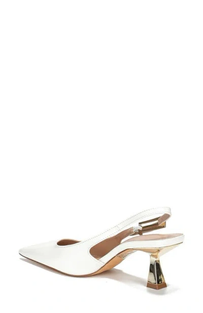 Berness Cassandra Pointed Toe Slingback Pump