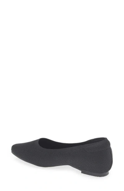 Tahari Hidden Wedge Knit Flat
