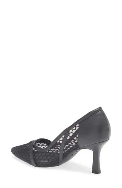 Tahari Mesh Pump In Black