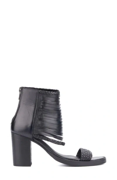 Vintage Foundry Leila Fringe Sandal In Black