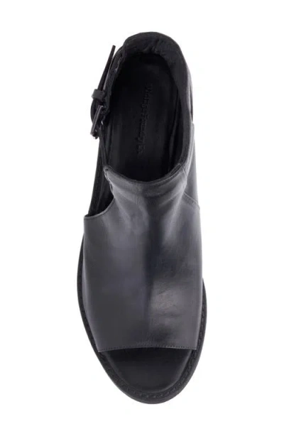 Vintage Foundry Laverne Block Heel Sandal