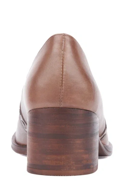 Vintage Foundry Elaine Whipstitch Loafer In Brown