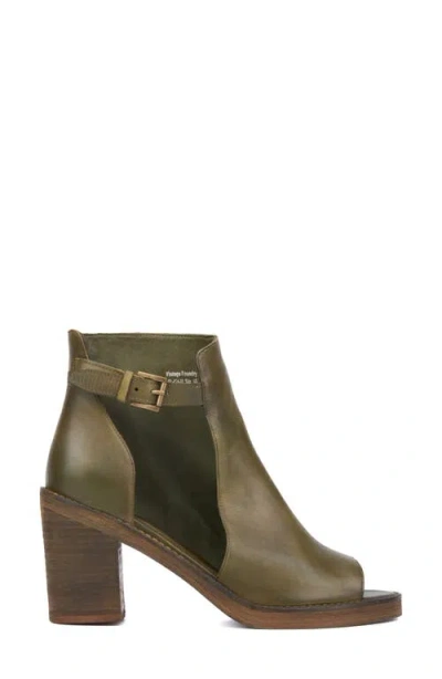 Vintage Foundry Laverne Block Heel Sandal