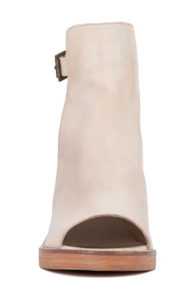 Vintage Foundry Laverne Block Heel Sandal