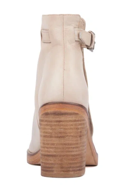 Vintage Foundry Laverne Block Heel Sandal