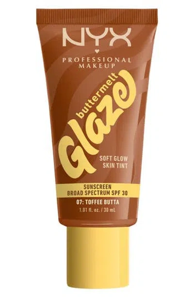 Nyx Professional Makeup Buttermelt Glaze Soft Glow Skin Tint Spf 30
