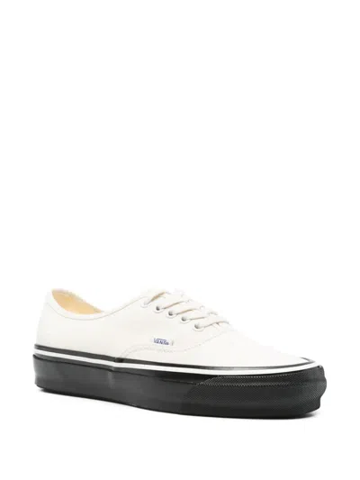 Vans Sneakers Mit Logo-detail In White