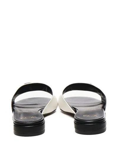 V73 Janette Logo-plaque Open-toe Sandals