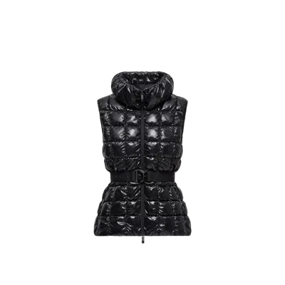 Moncler Doudoune Sans Manches À Matelassage En Carré Emilion In Black