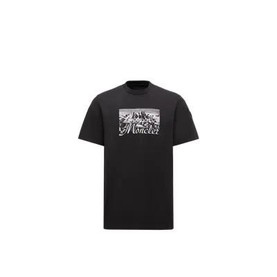 Moncler Graphic Mountain Print Short Sleeve T-shirt In Black