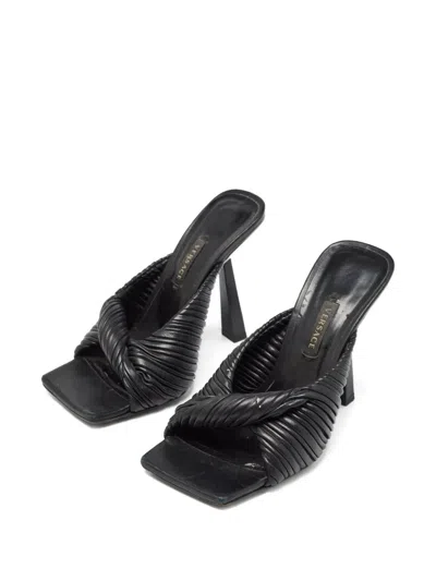 Pre-owned Versace 105mm Pleated-knot Sandals In Black