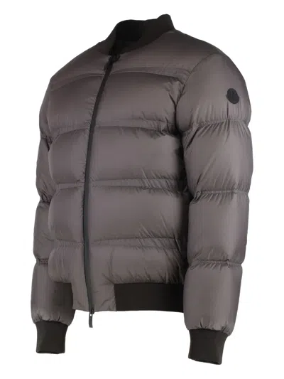 Moncler Men's Vioz Short Down Jacket In Brown