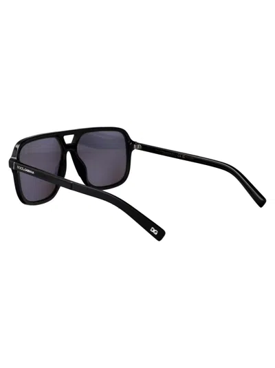 Dolce & Gabbana Squared Sunglasses 0 Dg4354 193481 In Black