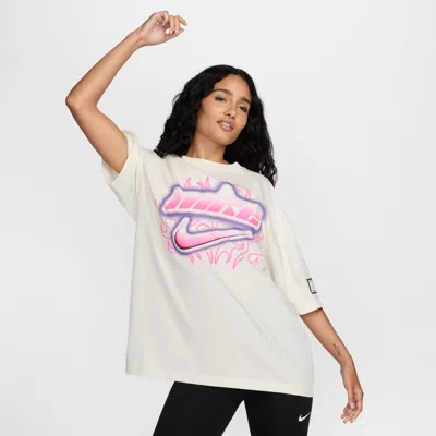 Nike Women's  Sportswear Oversized Short-sleeve T-shirt