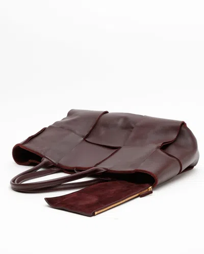 Bottega Veneta Medium Arco Tote Bag