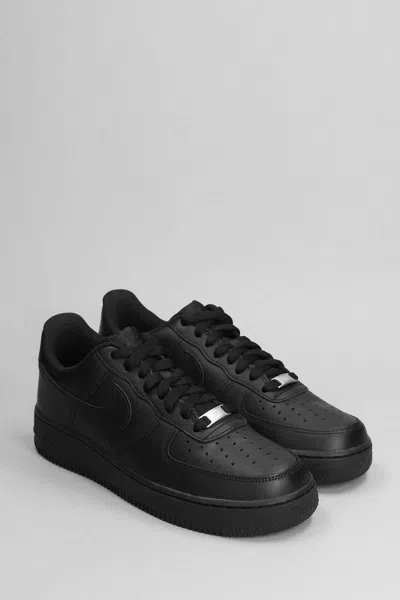 Nike Air Force 1 07