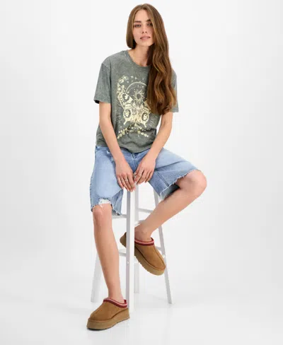 Rebellious One Juniors' Butterfly Mineral Wash Graphic T-shirt