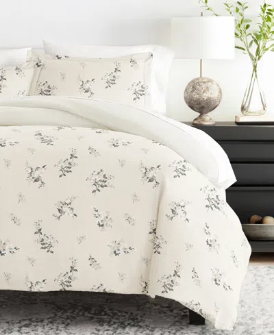 Ienjoy Home Timeless Pattern Reversible 3-pc. Duvet Cover Set, Full/queen