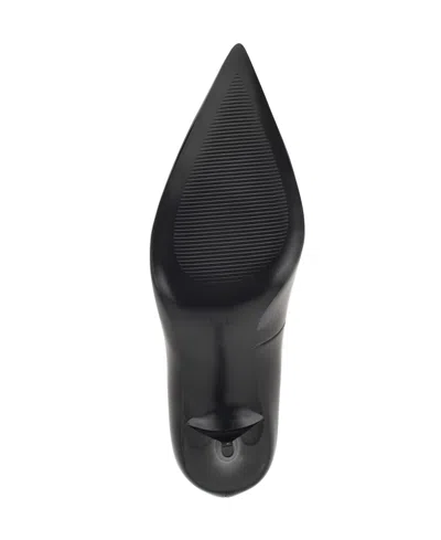 Nine West Jamiey Pointed Toe Pump