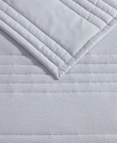 Vera Wang Seersucker Stripe Quilt Set In White