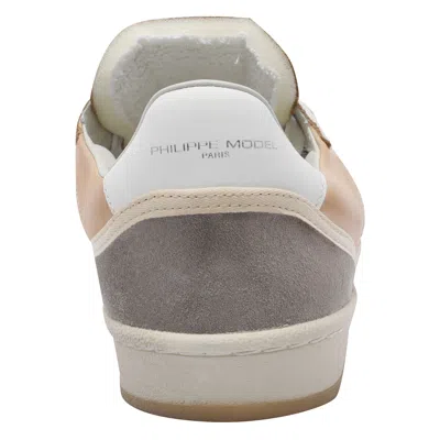 Philippe Model Veau Crackle Blanc Sable Sneakers In White