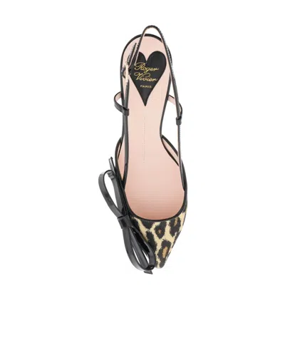 Roger Vivier Virgule Bow Piping Slingback Pumps In Fabric