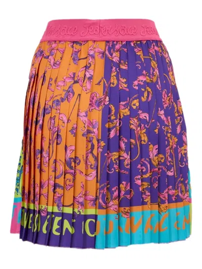 Versace Jeans Couture Mini Pleated Skirt Baroque Outline In Multi