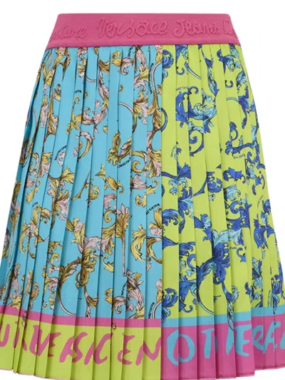Versace Jeans Couture Mini Pleated Skirt Baroque Outline In Multi