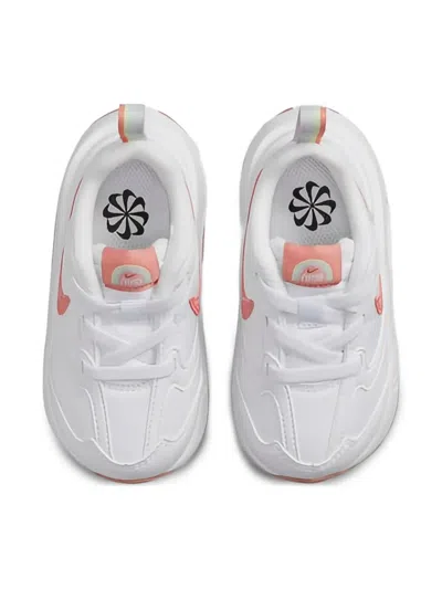 Nike Air Max Dawn Se Sneaker In White