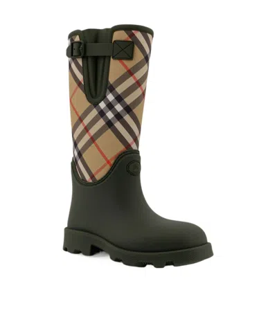 Burberry Women Rainboots With Traditional Check Insert In Green