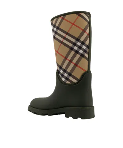 Burberry Women Rainboots With Traditional Check Insert In Green