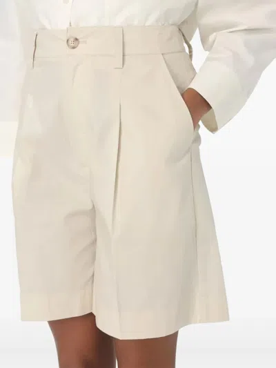 Woolrich Pleated Button Shorts In White