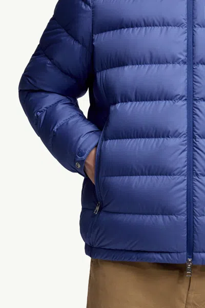 Moncler Brendann Logo-patch Quilted Jacket In Blue