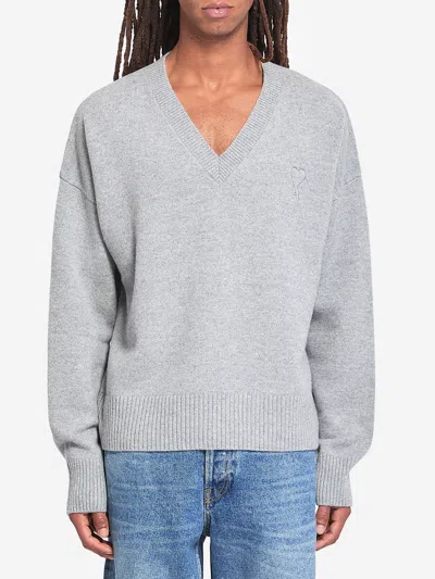 Ami Alexandre Mattiussi Ami V-neck Ribbed Sweater With Embroidered Logo In Gray