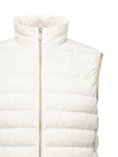 Eleventy Padded Vest With Quilted Texture And Zip In White