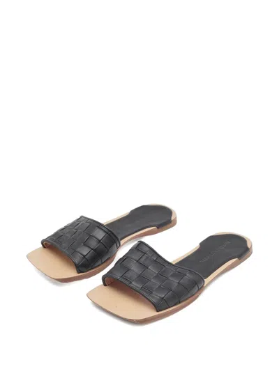 Pre-owned Bottega Veneta Intrecciato Sandals