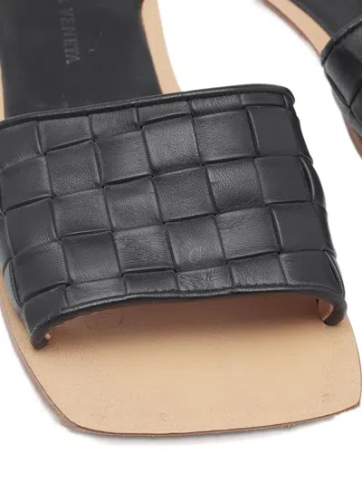 Pre-owned Bottega Veneta Intrecciato Sandals