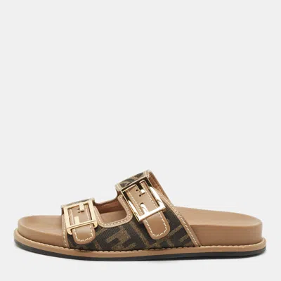 Pre-owned Fendi Brown Zucca Canvas And Leather Feel Slide Sandals Size 37