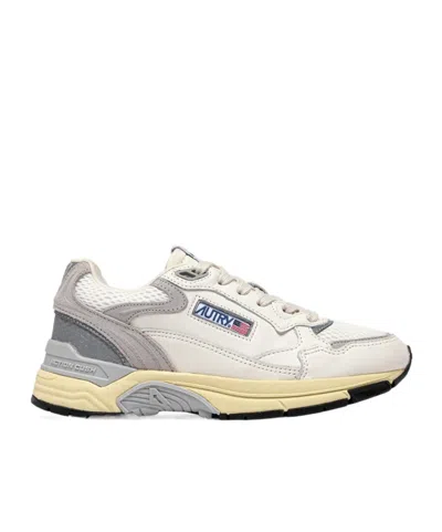 Autry Hyperway Sneakers In White And Gray Suede And Mesh In Multi