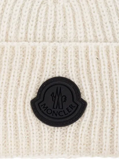 Moncler Ribbed Logo-patch Beanie In Neutral
