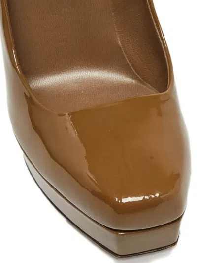 Pre-owned Gucci Patent Leather Platform Pumps