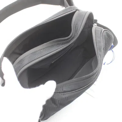 Pre-owned Burberry Nylon Fanny Pack Sling Bag ()