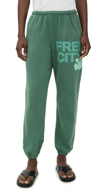 Freecity Sweats Eatgreen In Green