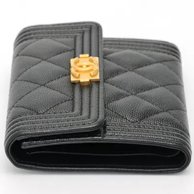 Pre-owned Chanel Black Grained Calfskin Wallet (tri-fold) ()